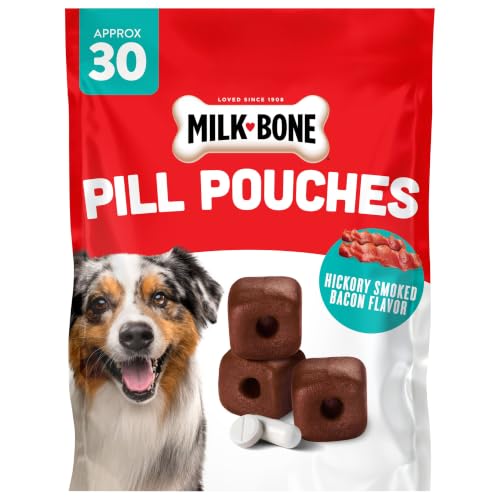 Milk-Bone Pill Pouches, Hickory Smoked Bacon Flavor, 30 Pill Pouches | 7.4-oz. bag, disguise your dog’s pills, fits most capsules and tablets