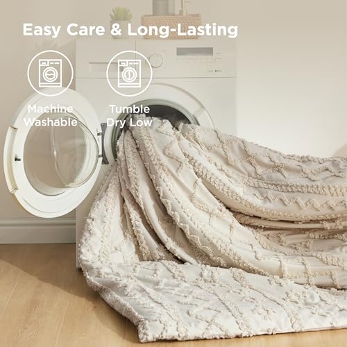 Bedsure Tufted Boho Comforter Set Queen, Bedroom Decor Bedding Set Beige | Soft Breathable Polyester,Fluffy Texture ,3 Pieces Gift For Girls Women,Marshmallow,All Seasons,Machine-washable,OEKO-TEX